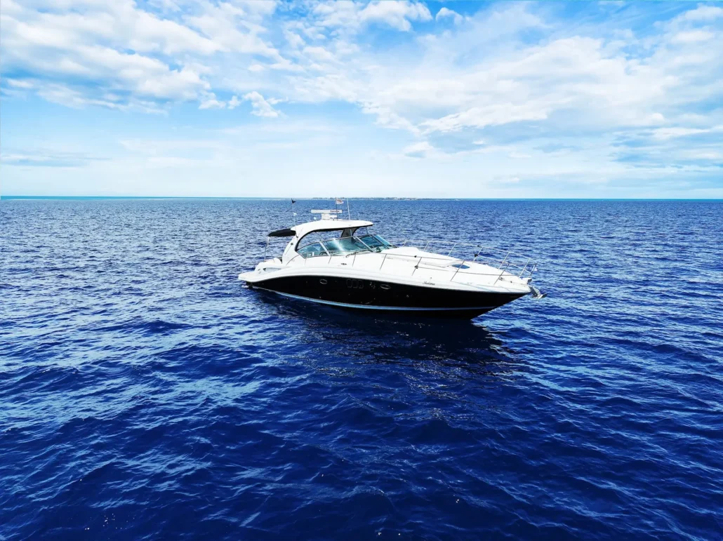 searay-sundancer-455-charter-ayia-napa